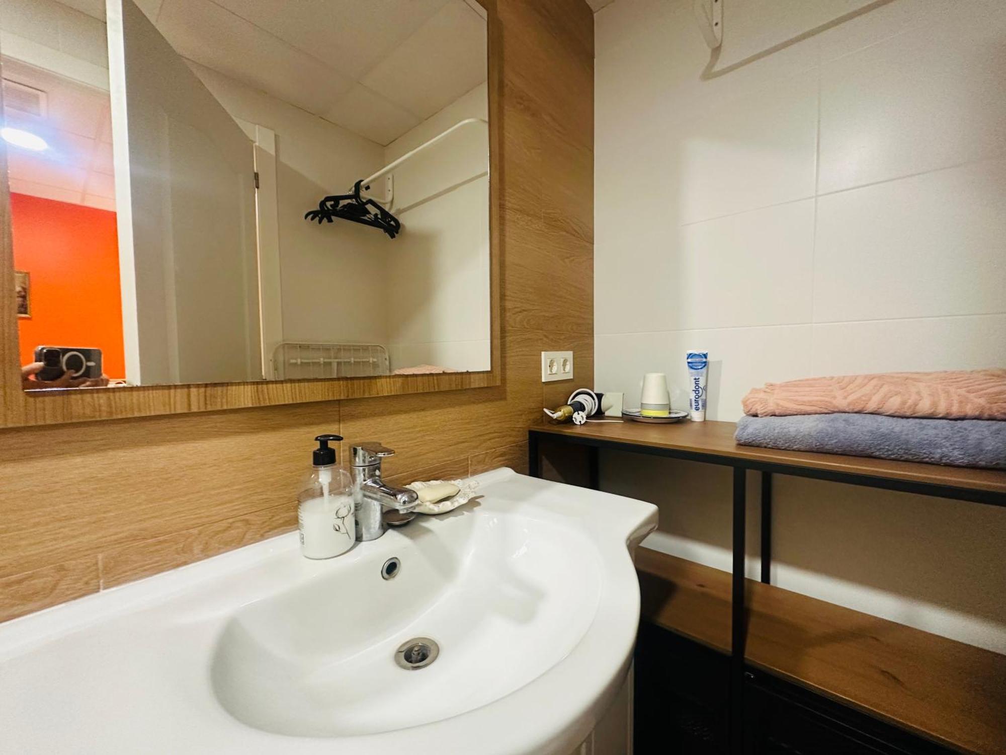 Mirador 2 Del Mercado - Con Bano Privado En El Centro De La Ciudad Vella Homestay Valencia