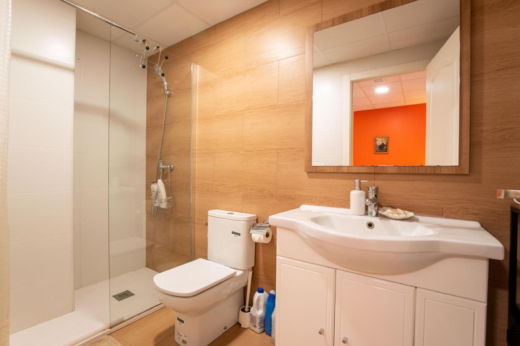 Mirador 2 Del Mercado - Con Bano Privado En El Centro De La Ciudad Vella Homestay Valencia